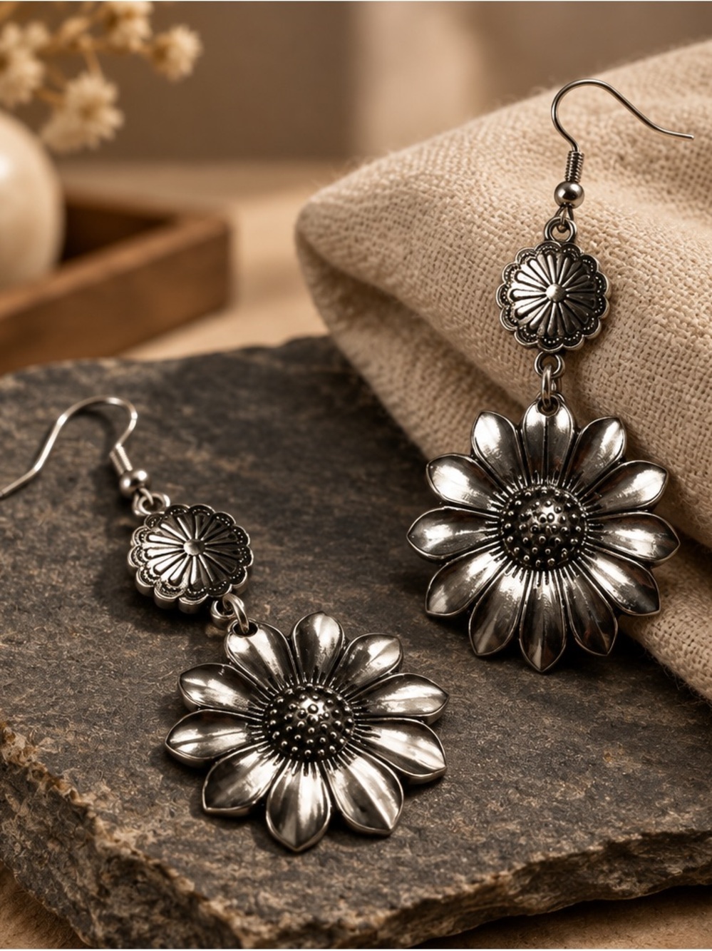 Fashion Jewelry Silver Daisy Drop Earrings - Women Jewelry